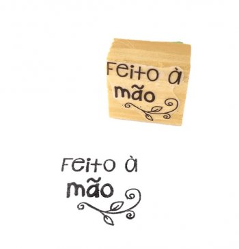 Carimbo com a frase Feito à mão 3x3cm